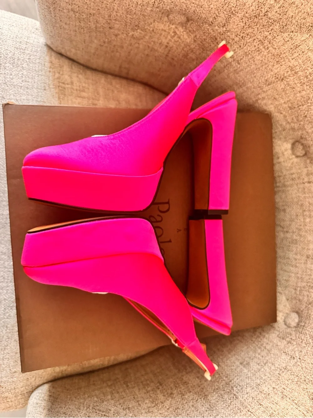 Linea  Paolo Women’s Fuchsia Platform Slingback Pumps size 6.5 NWT